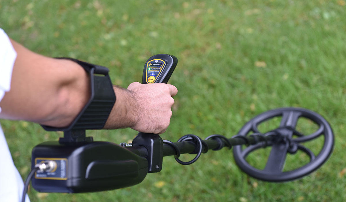 gold-seeker-metal-detector-04.jpg